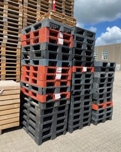 Brugt plast 800 x 1200 mm Assorteret med Defekt