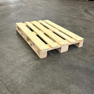 Fabriksny EUR palle 800 x 1200 mm TYPE: UIC m/træ klods ovntørret ISPM 15